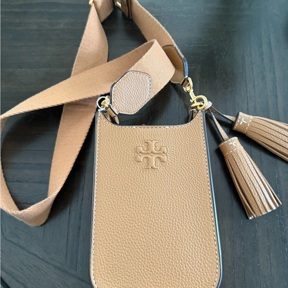 Tory Burch Handbags - Tory Burch Camel Crossbody Phone Pouch